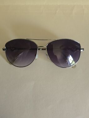 Basic Editions Silver Frame Sunglasses with Purple Gradient Lenses